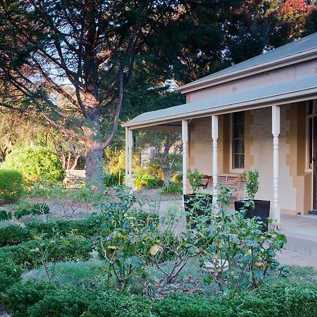 Linfield Cottage Williamstown Room photo